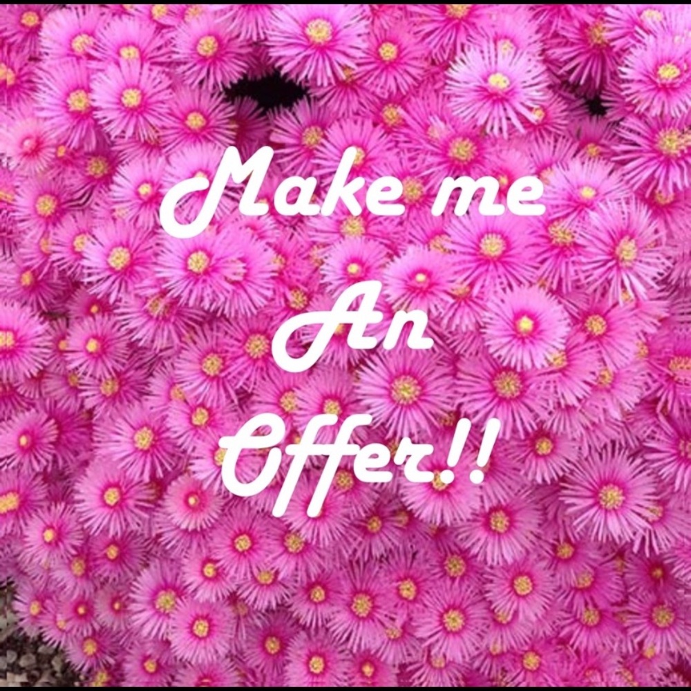 See anything you like, all offers considered!!! 💜